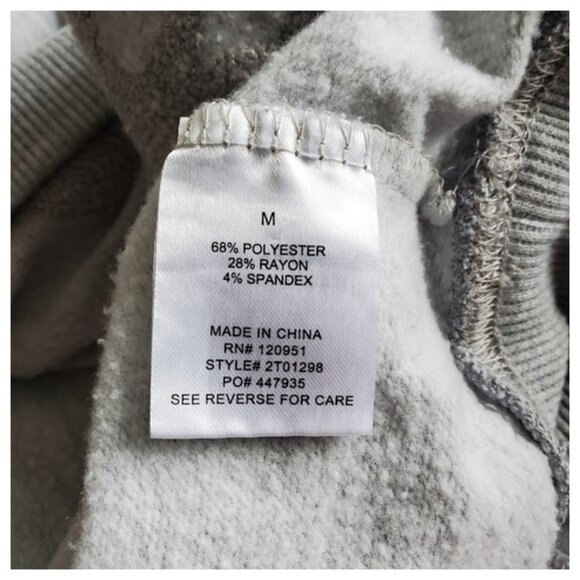 Gray Skull Print Off-Shoulder Sweatshirt Oversized Slouchy Pullover Edgy Size M - Picture 7 of 8